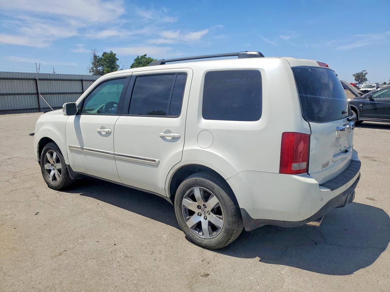 2014 HONDA PILOT