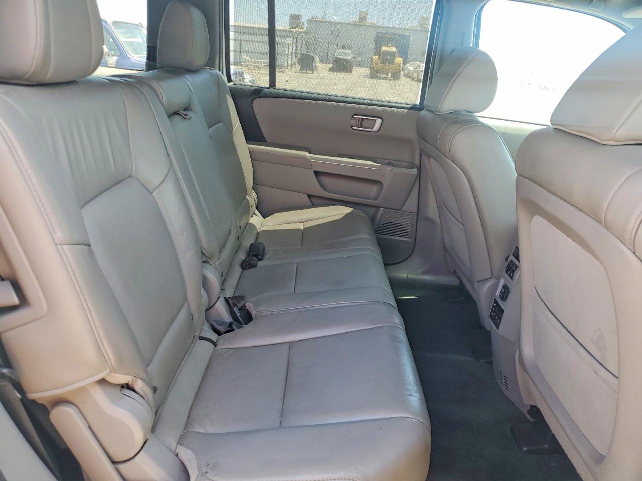 2014 HONDA PILOT