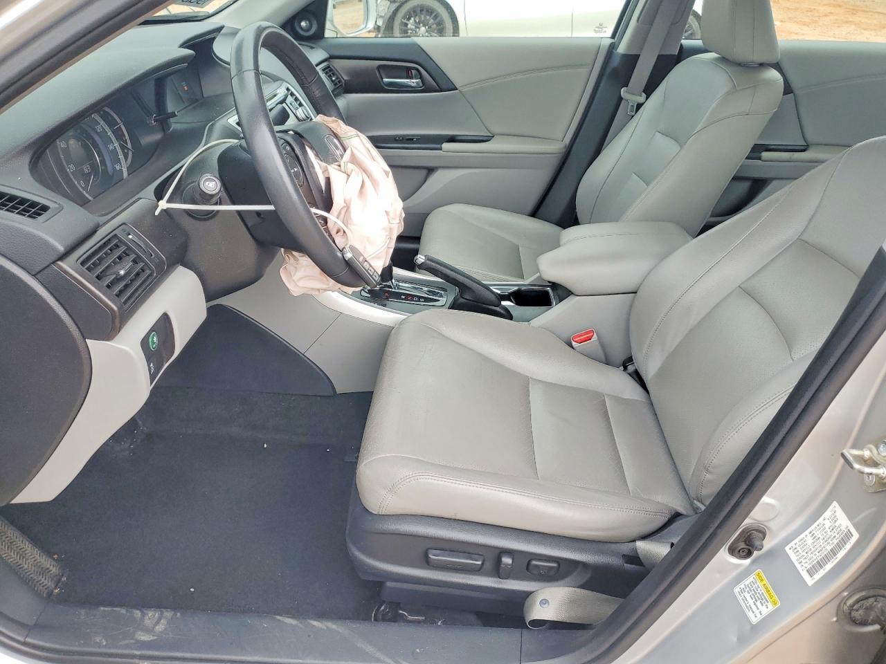 2015 HONDA ACCORD