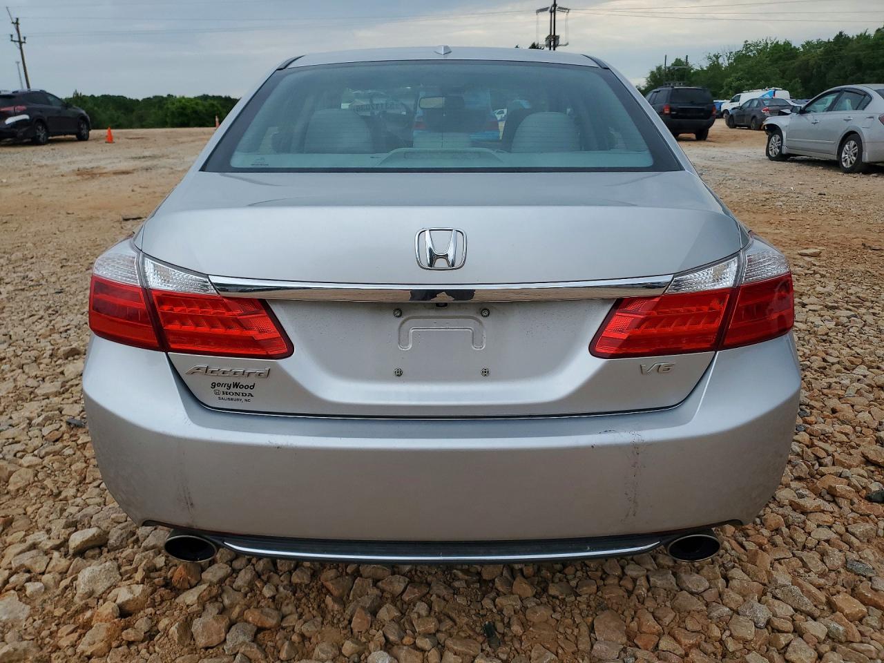 2015 HONDA ACCORD