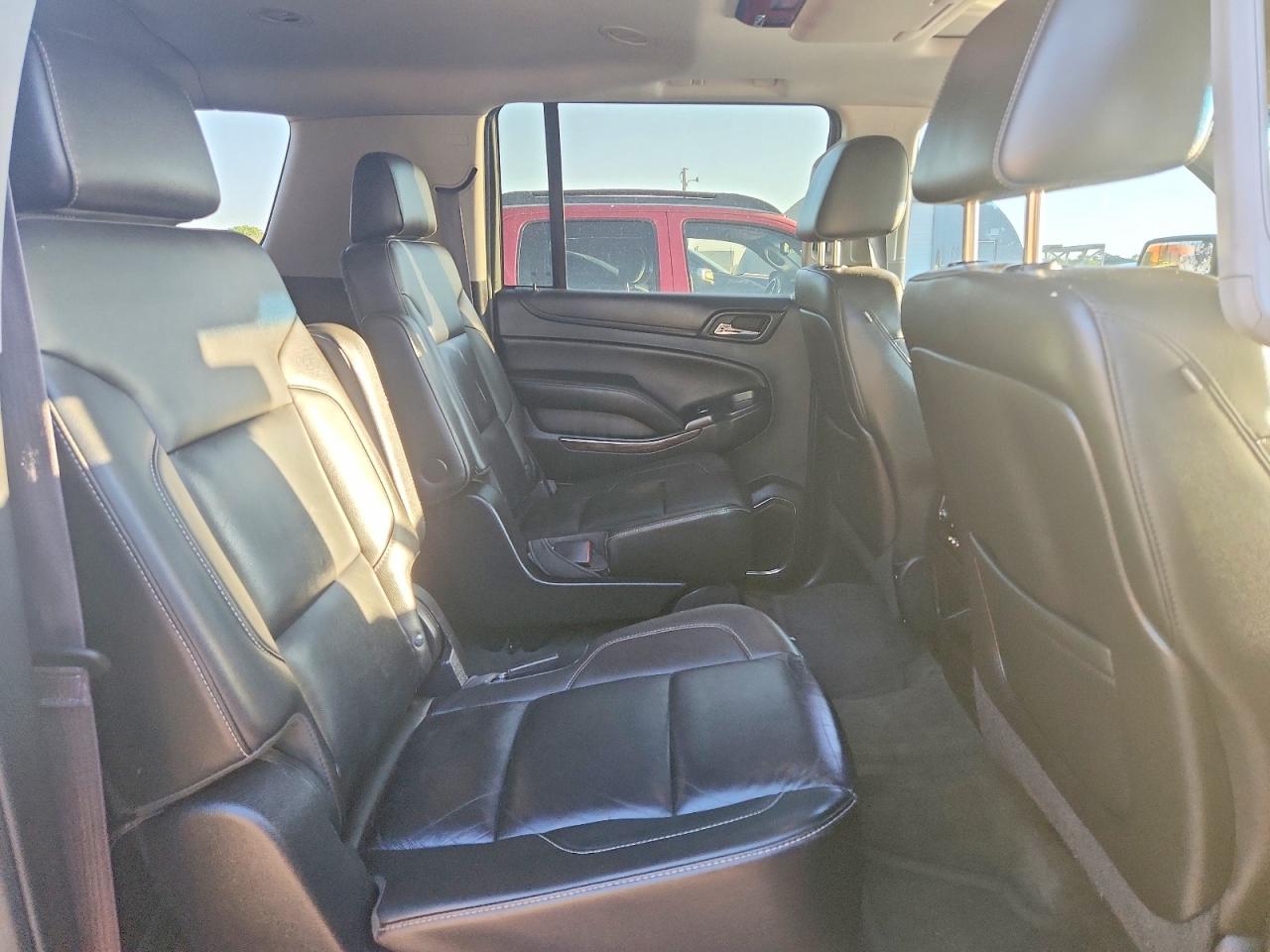 2015 CHEVROLET SUBURBAN