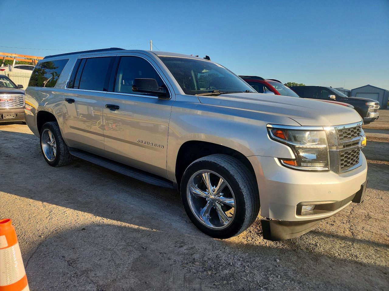 2015 CHEVROLET SUBURBAN