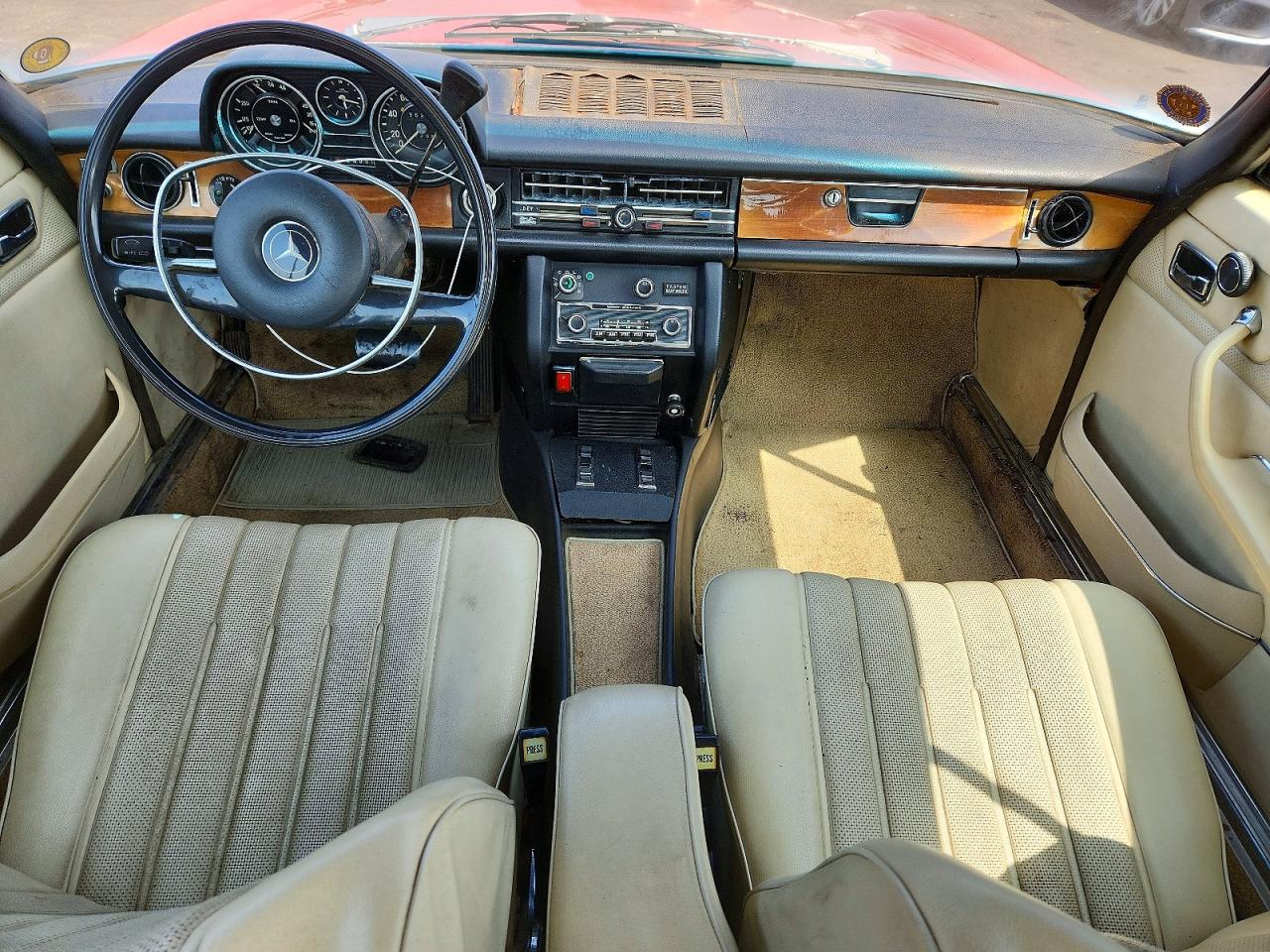 1973 MERCEDES-BENZ 280-CLASS