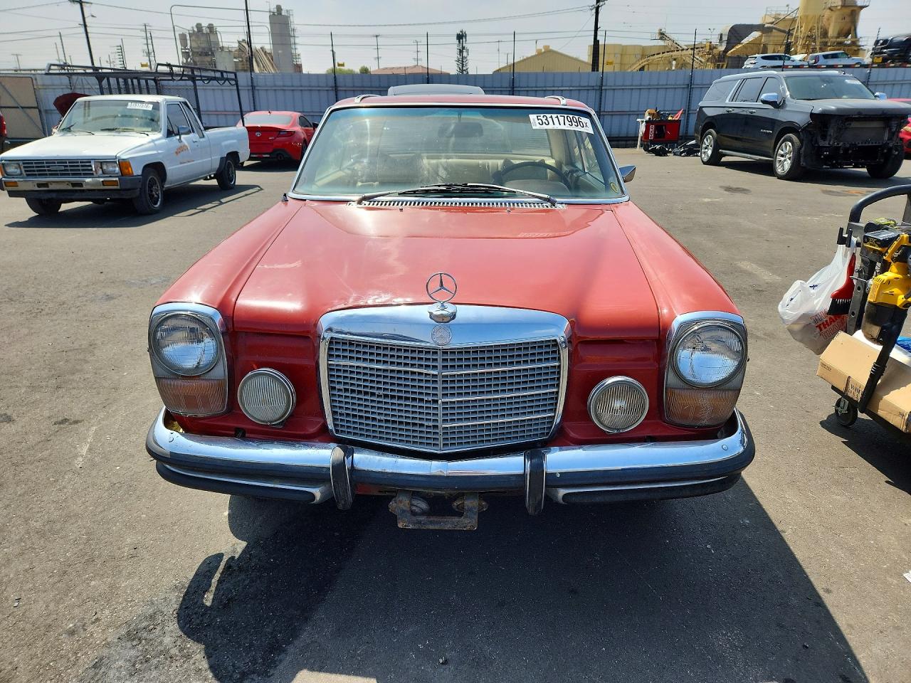 1973 MERCEDES-BENZ 280-CLASS