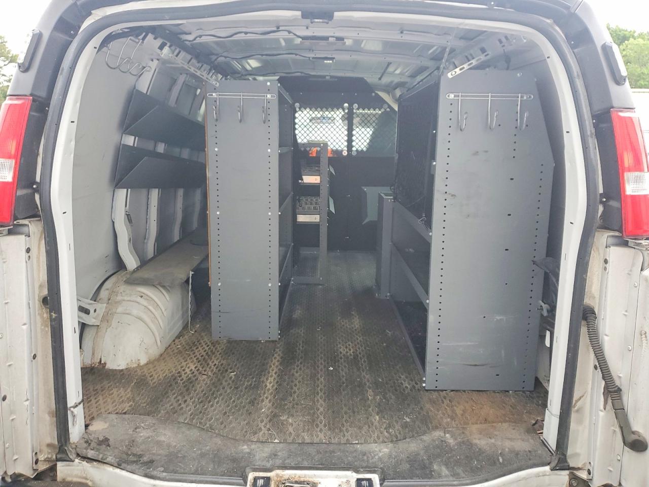2020 CHEVROLET EXPRESS
