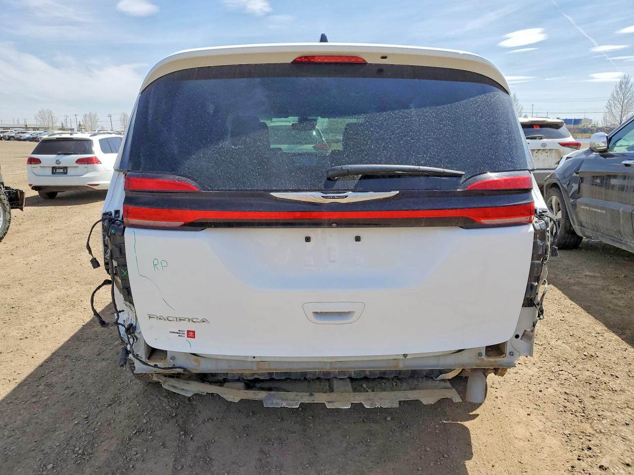 2024 CHRYSLER PACIFICA
