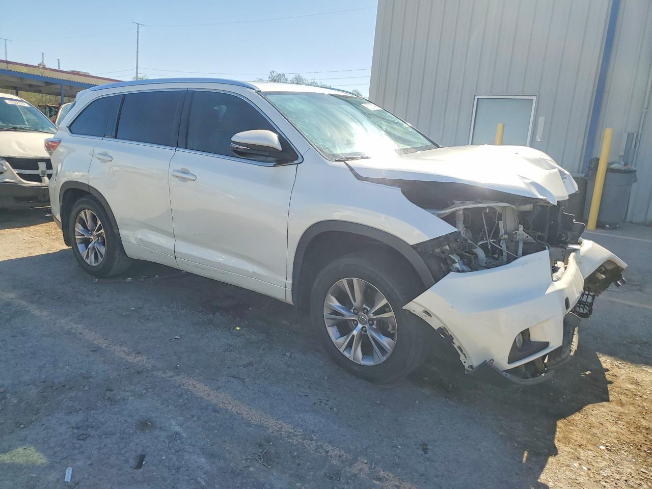 2015 TOYOTA HIGHLANDER