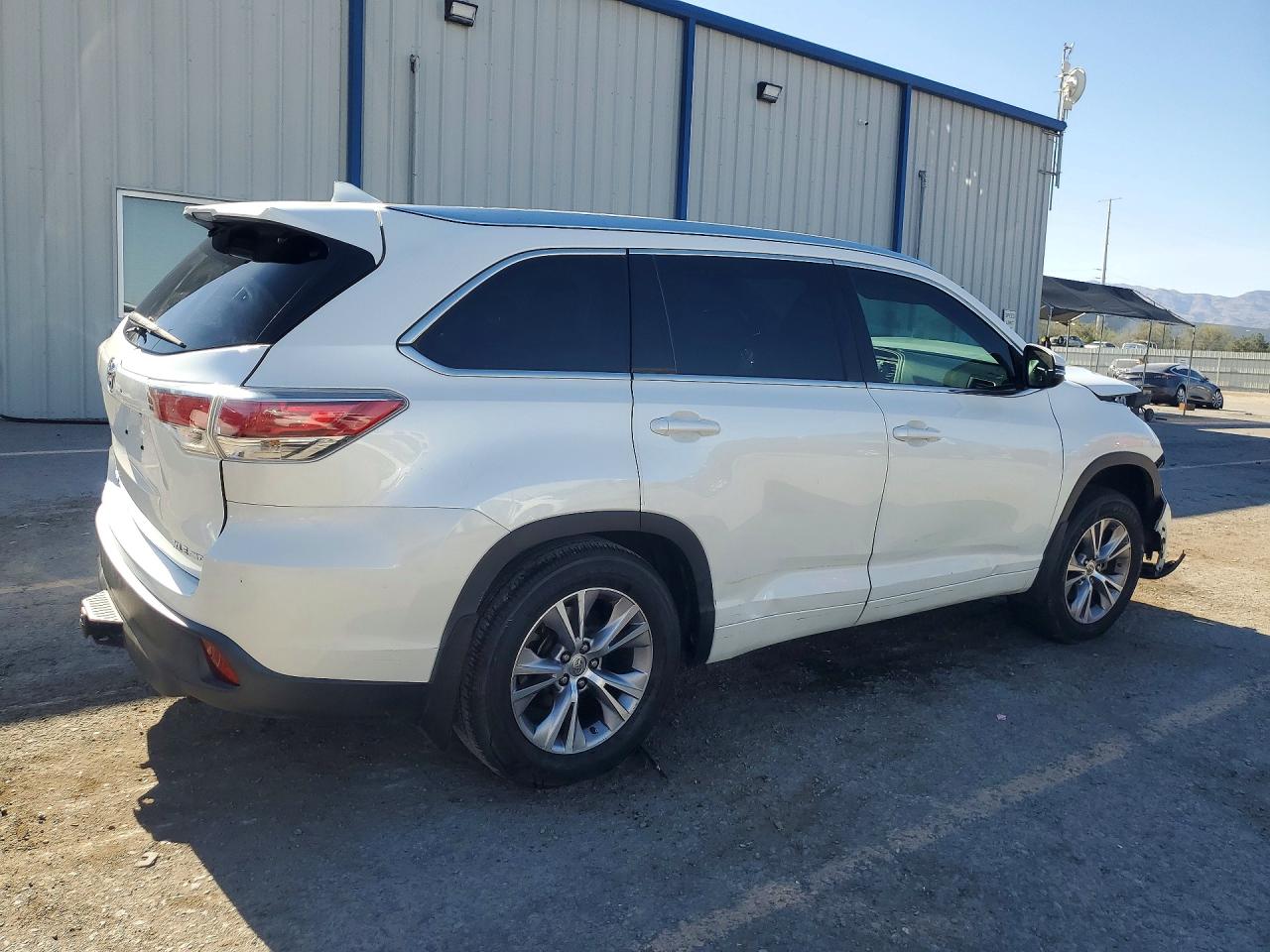 2015 TOYOTA HIGHLANDER