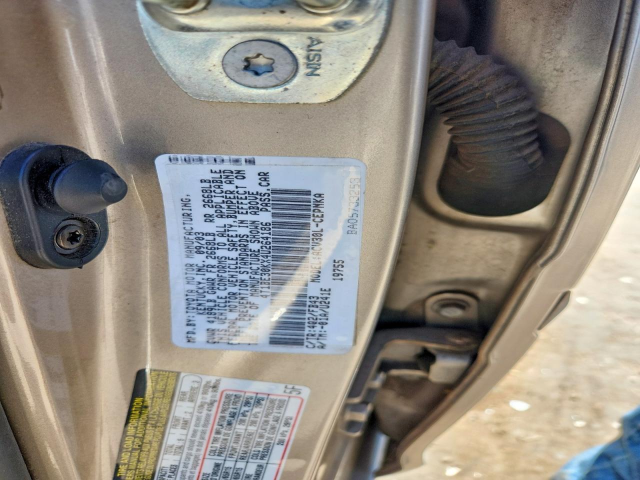 2004 TOYOTA CAMRY