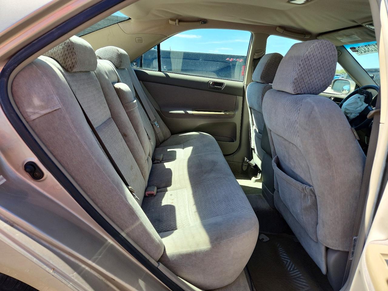 2004 TOYOTA CAMRY