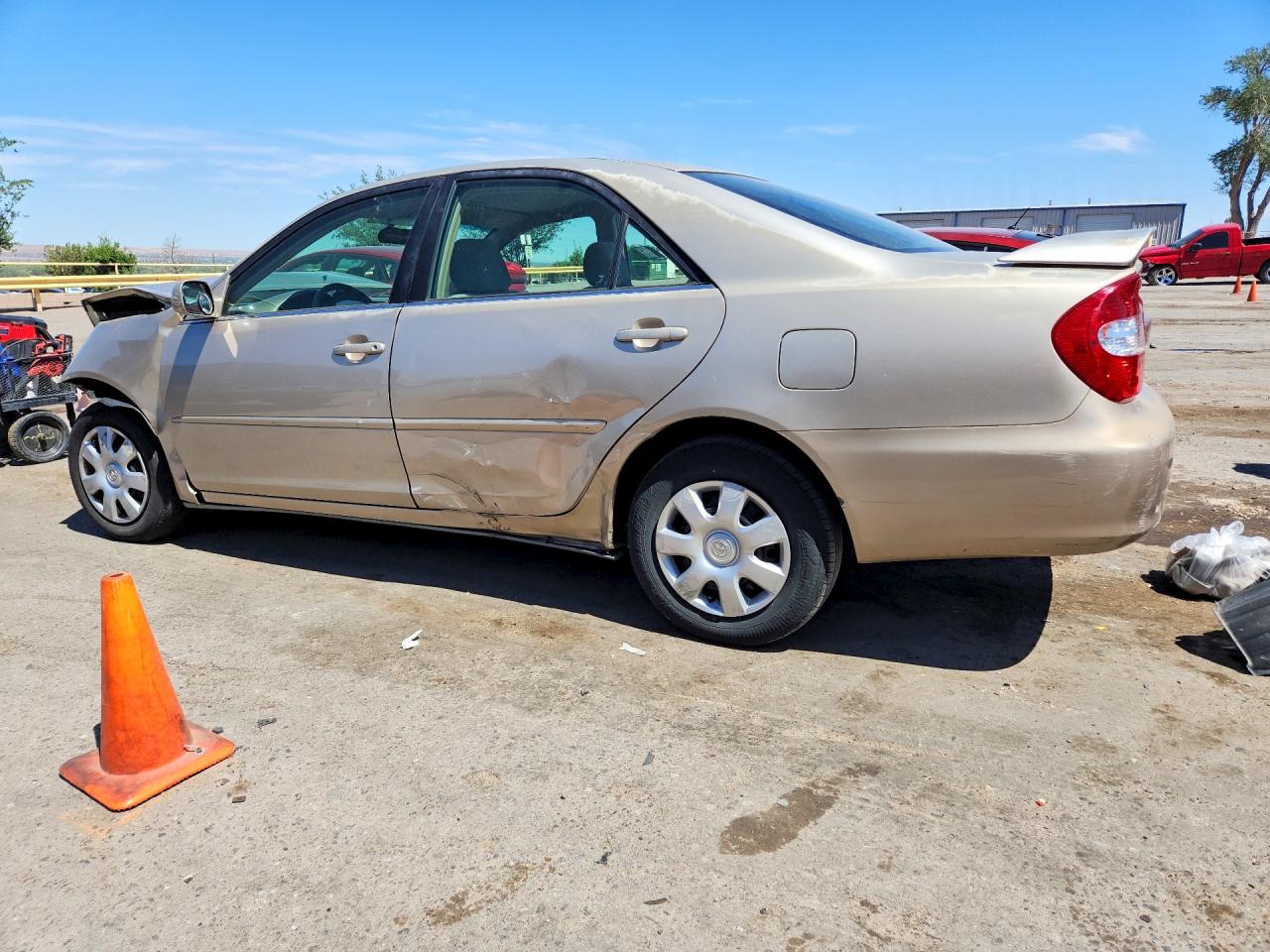 2004 TOYOTA CAMRY