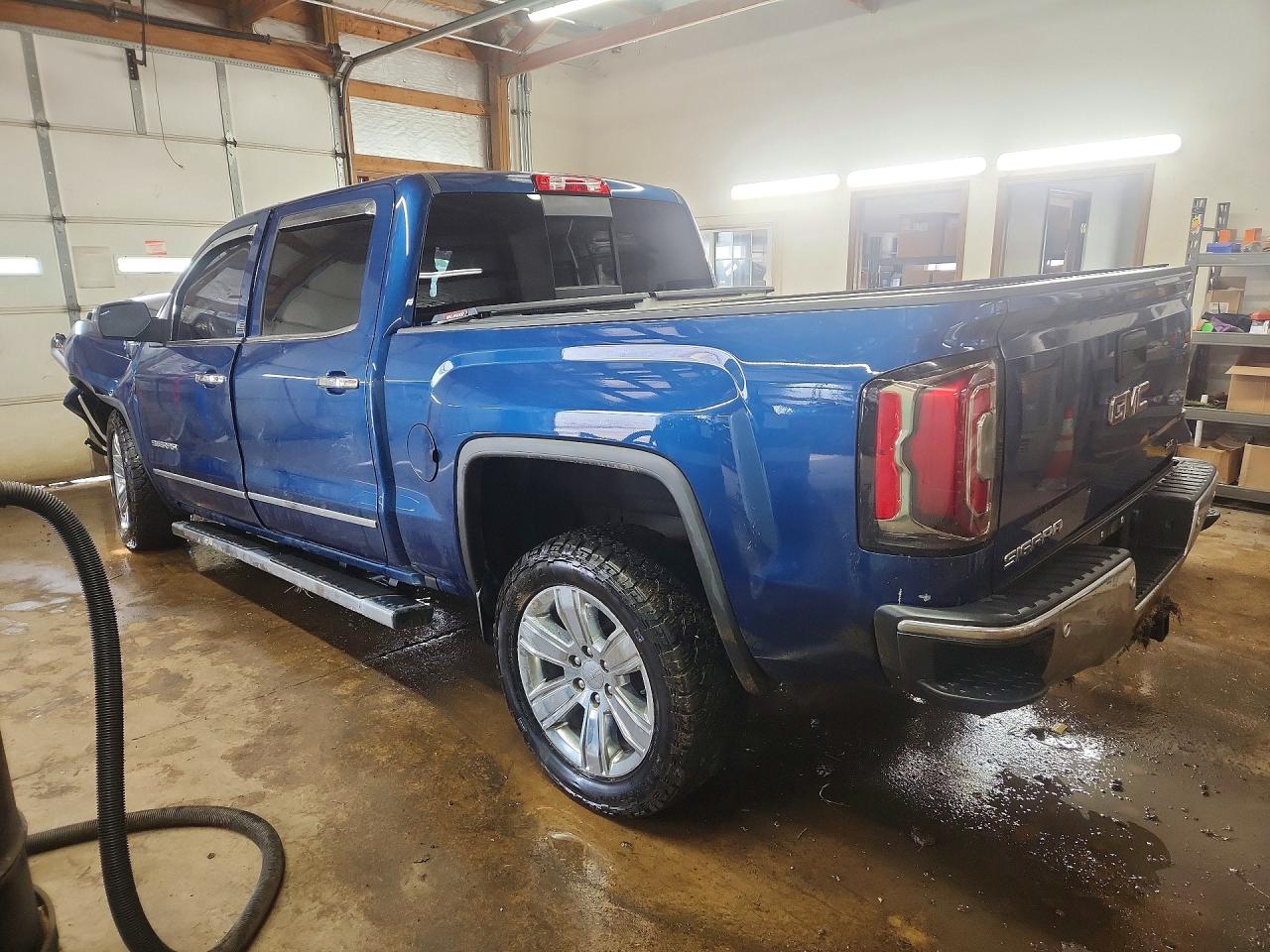 2017 GMC SIERRA