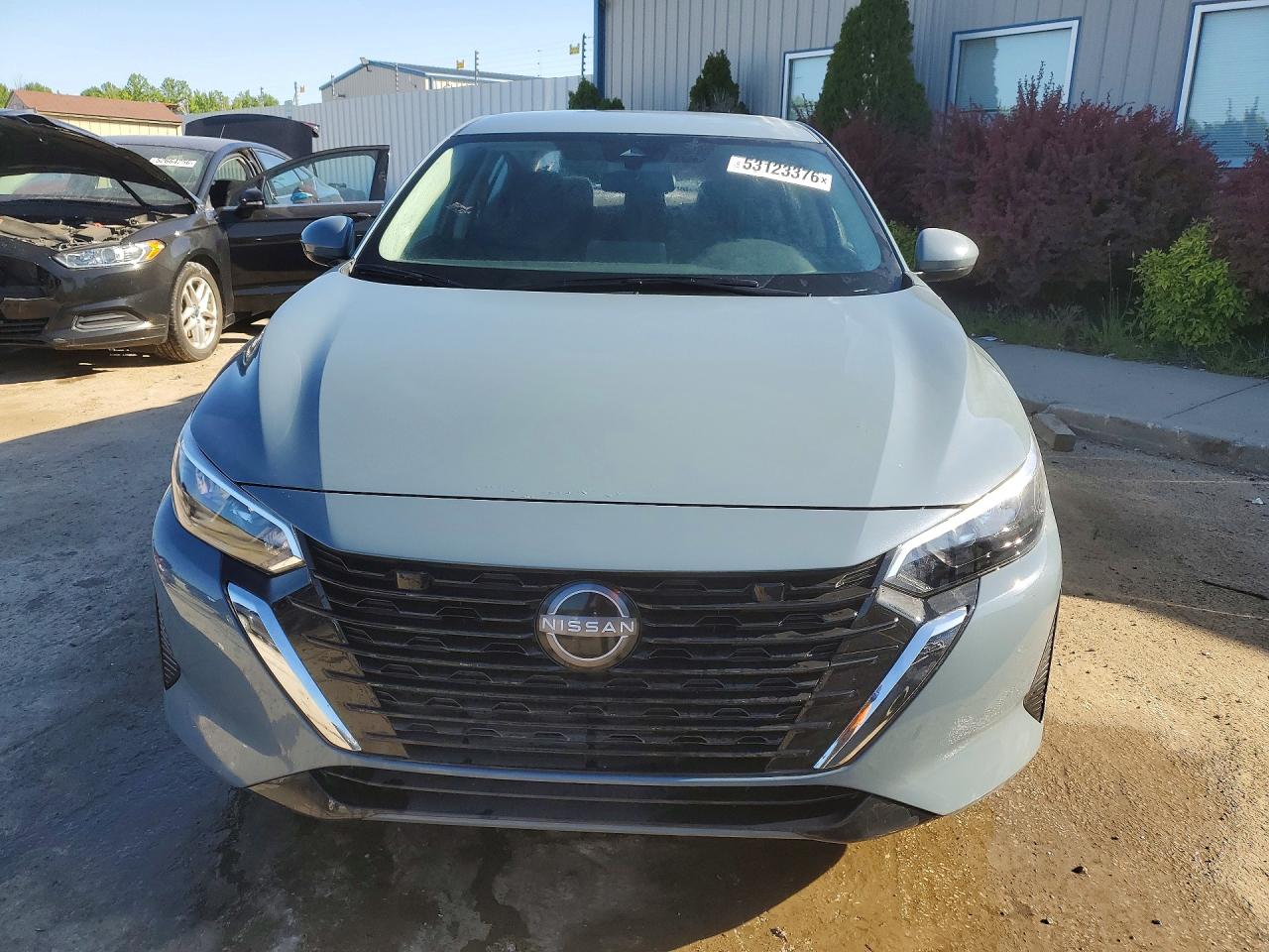 2025 NISSAN SENTRA