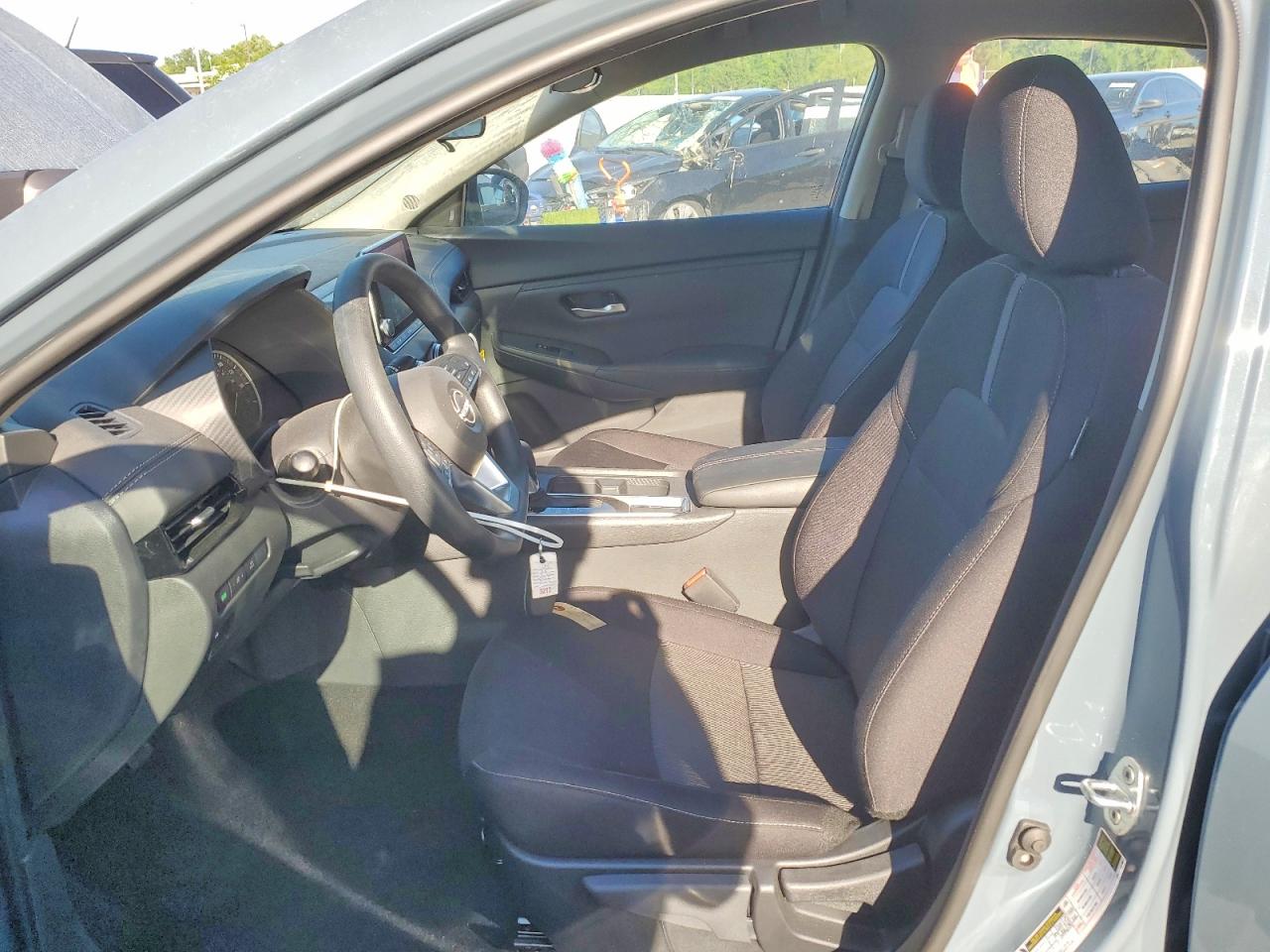 2025 NISSAN SENTRA
