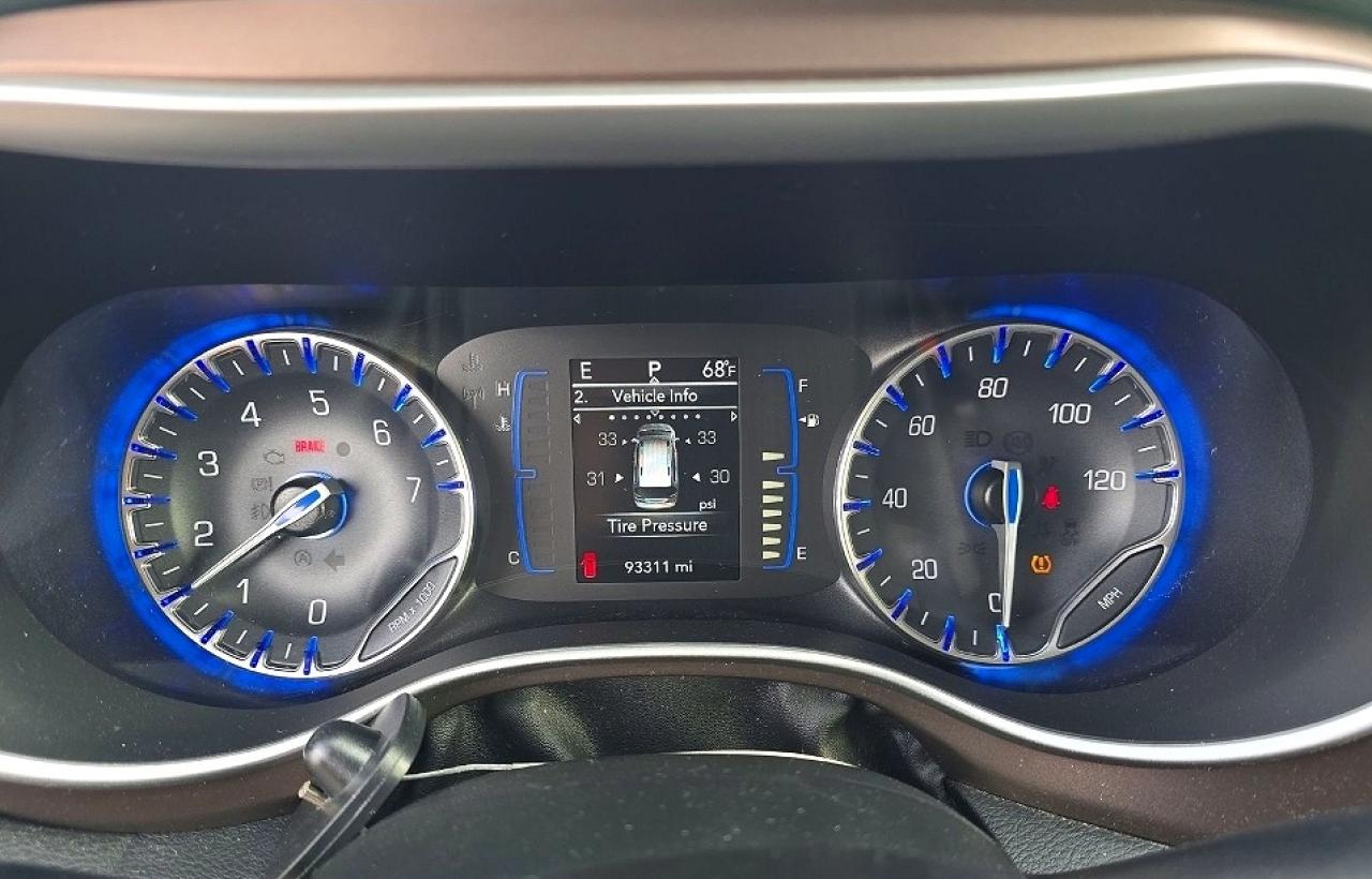 2020 CHRYSLER MINIVAN