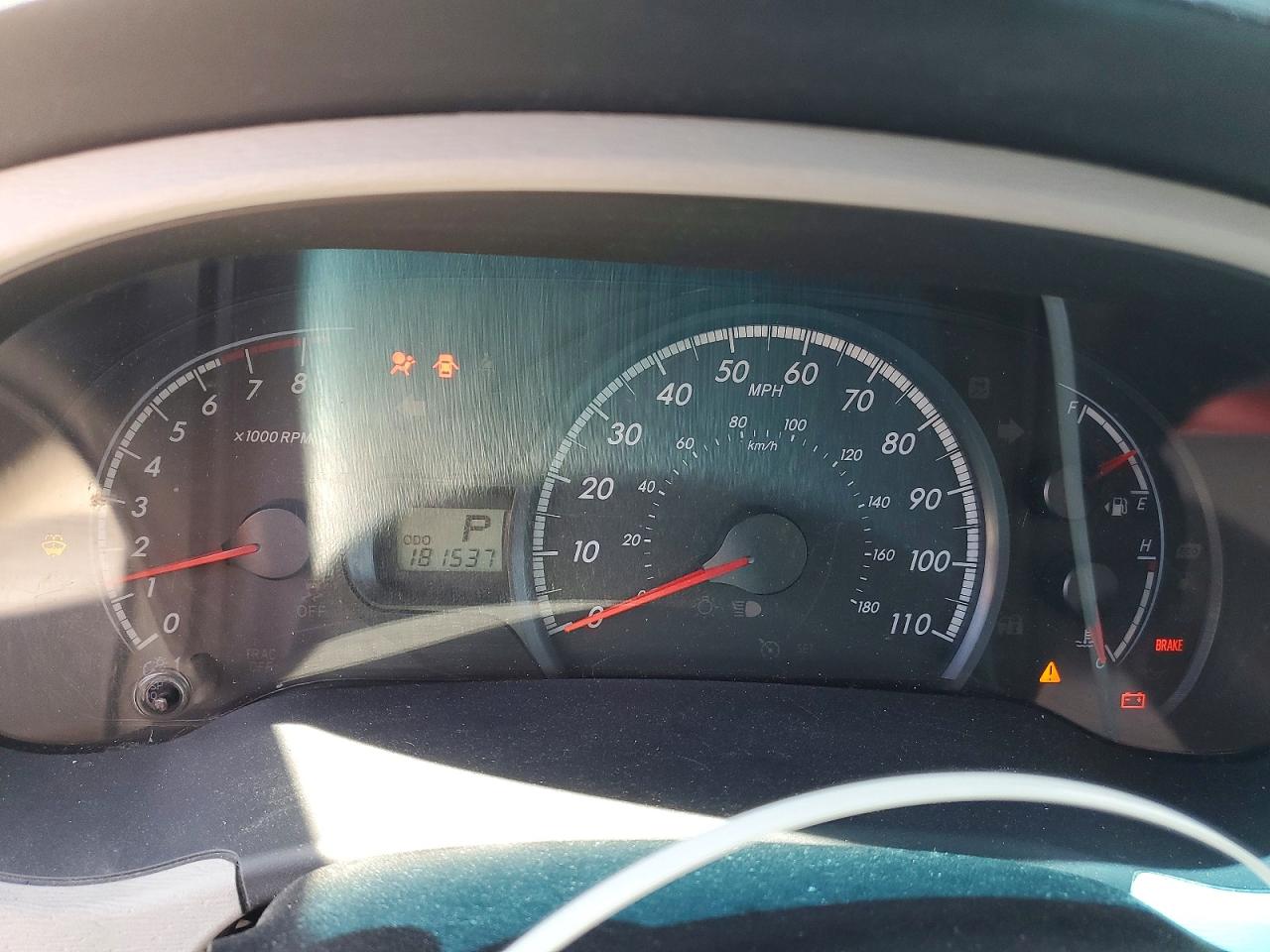 2011 TOYOTA SIENNA