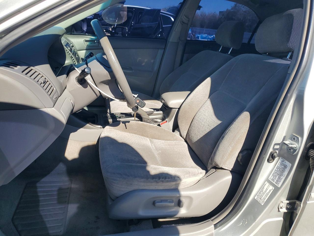 2002 TOYOTA CAMRY
