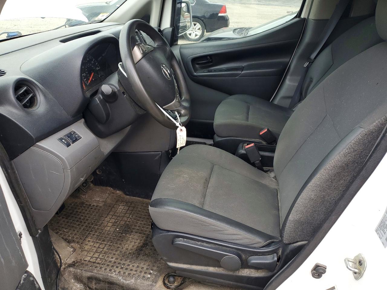 2018 NISSAN NV