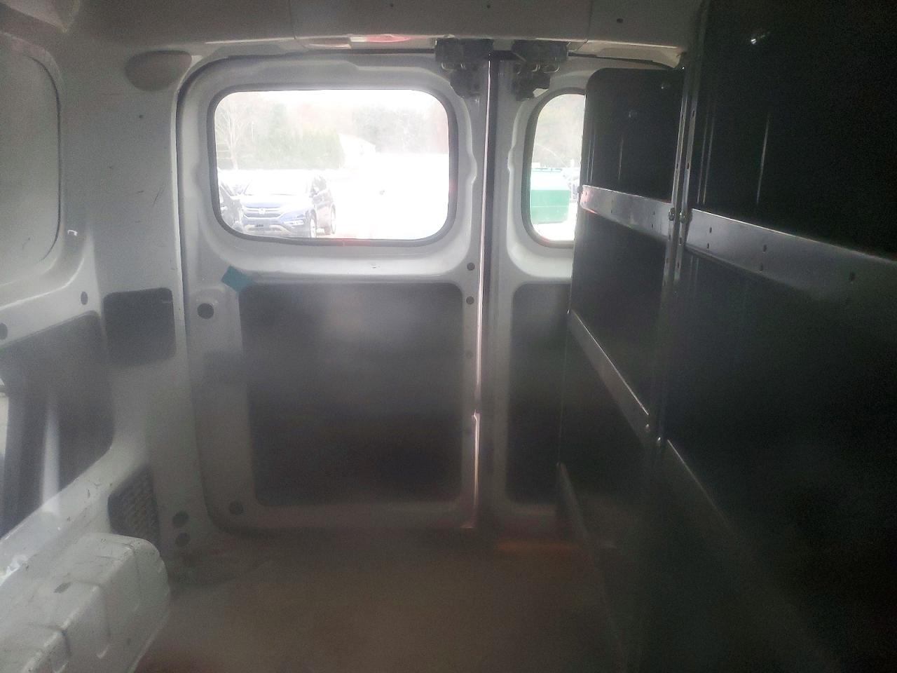 2018 NISSAN NV
