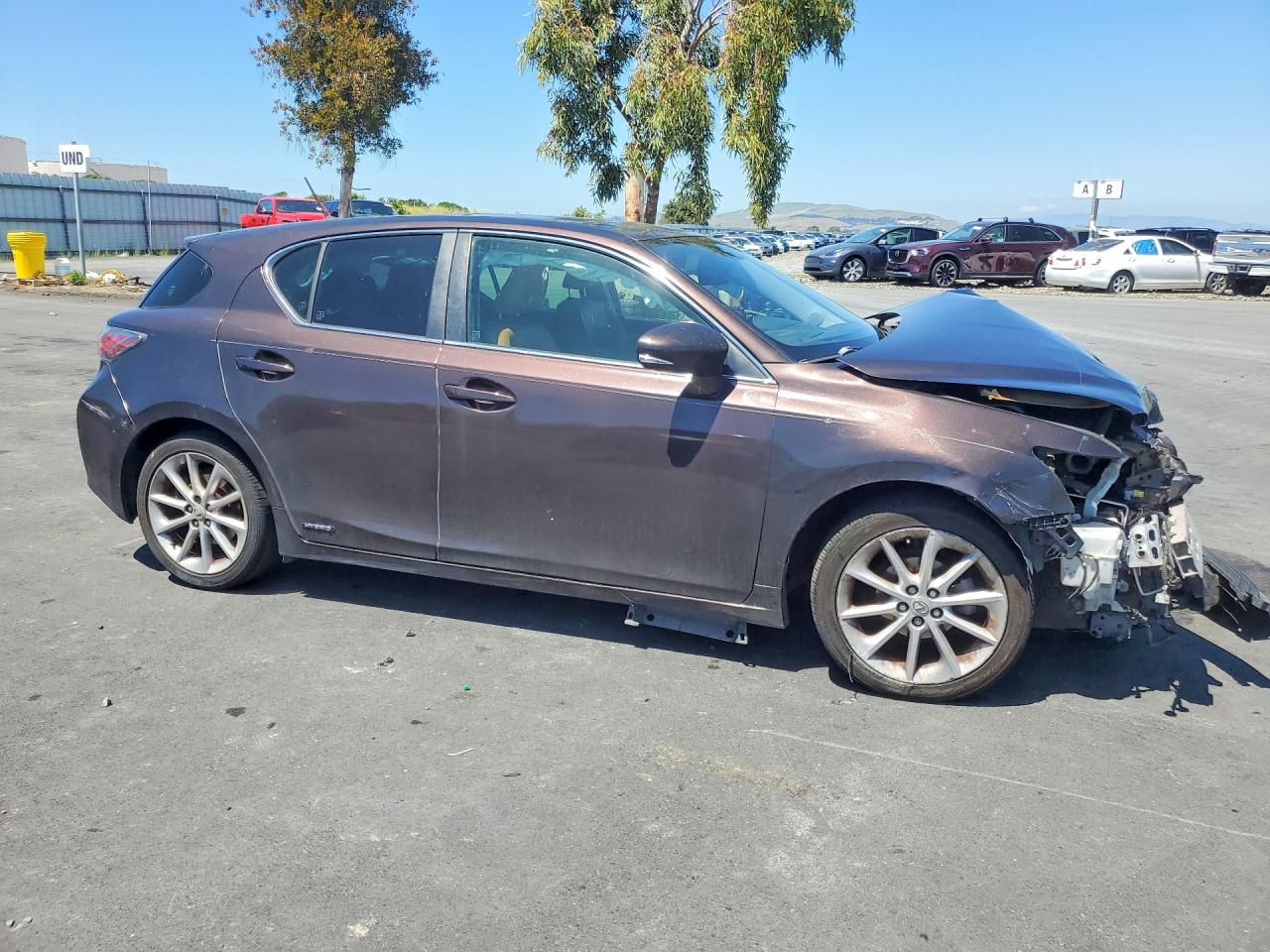 2011 LEXUS CT 200