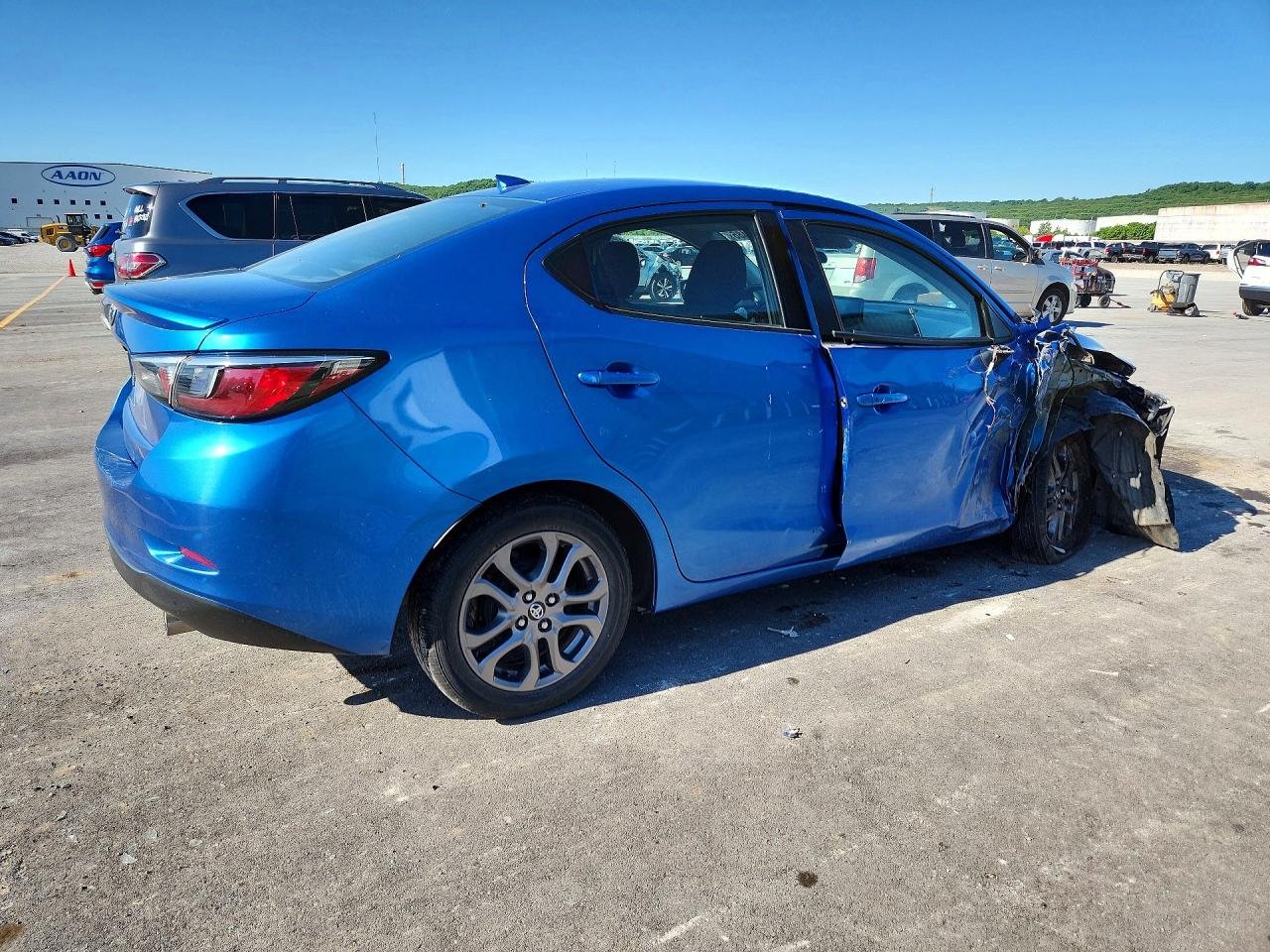 2019 TOYOTA YARIS