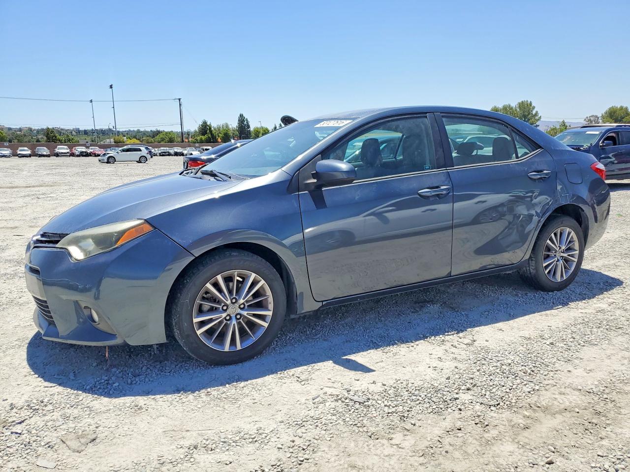 2015 TOYOTA COROLLA