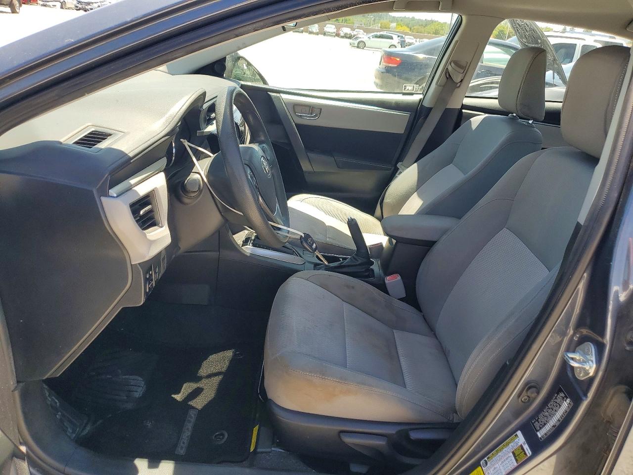 2015 TOYOTA COROLLA