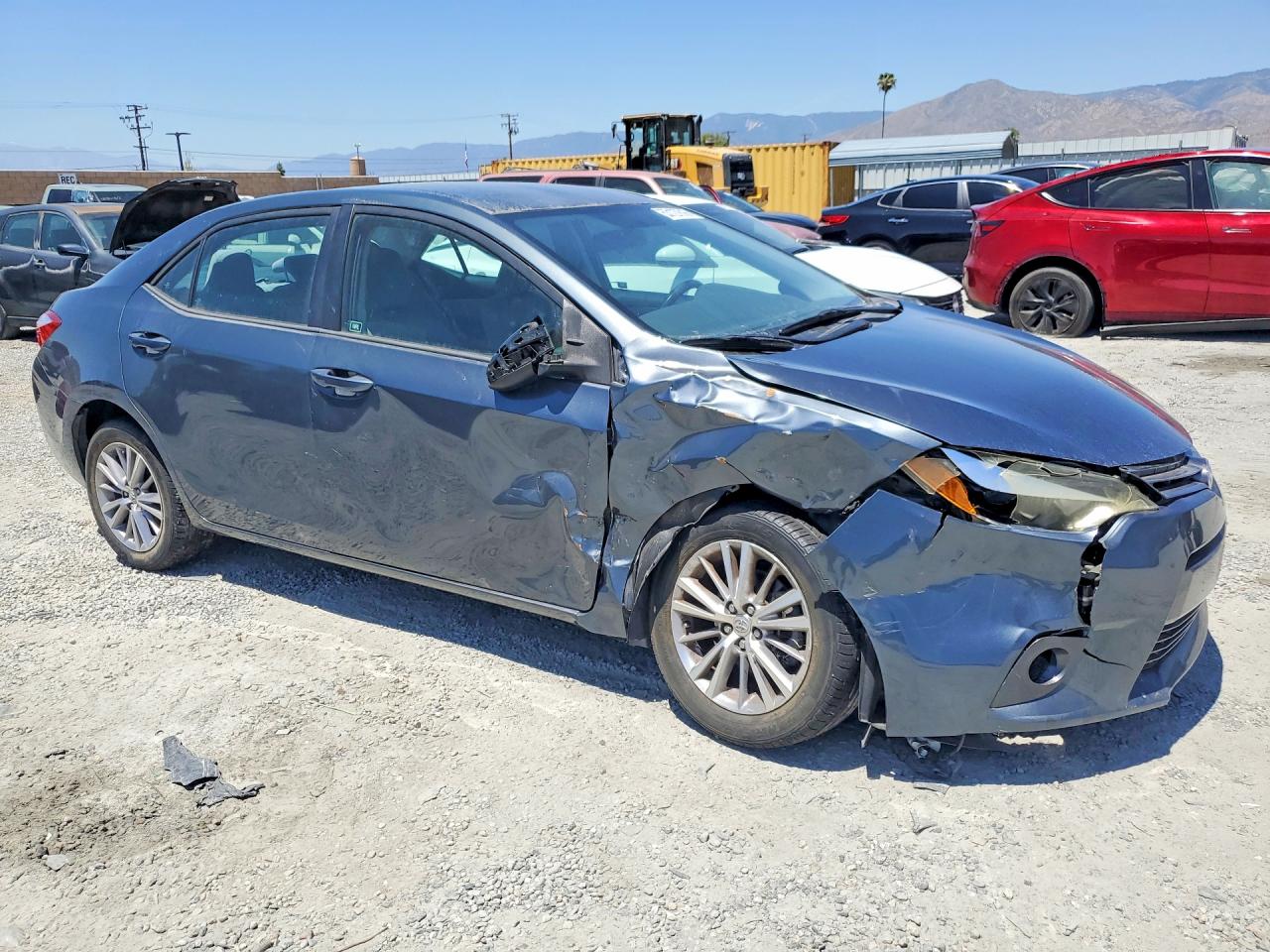2015 TOYOTA COROLLA