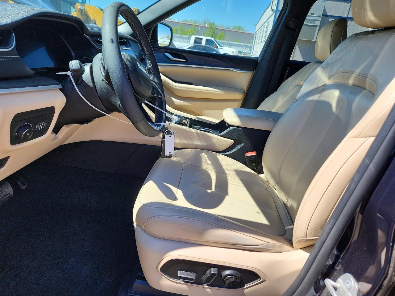 2024 JEEP CHEROKEE
