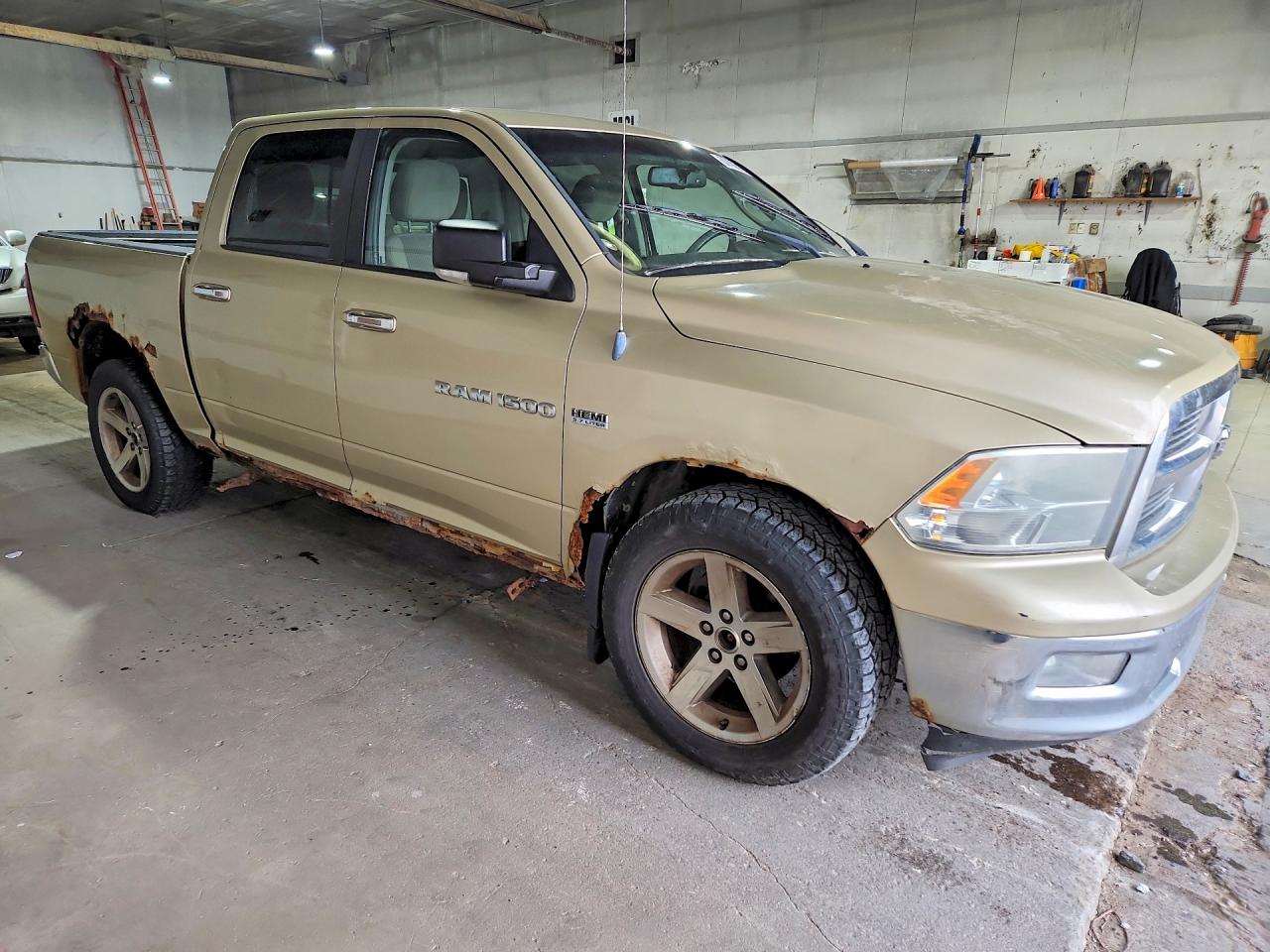 2011 DODGE RAM 1500