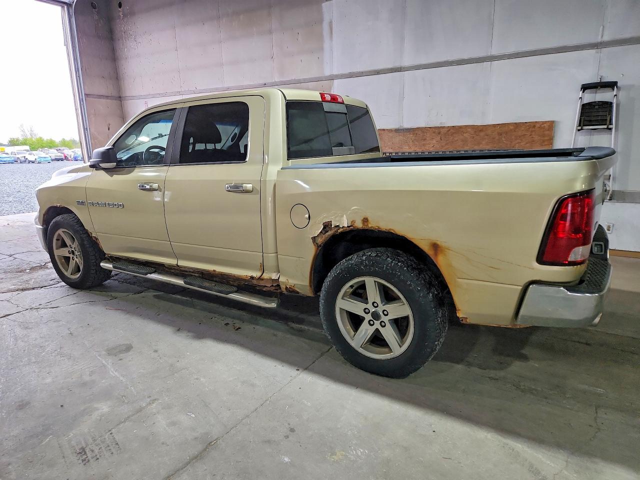 2011 DODGE RAM 1500