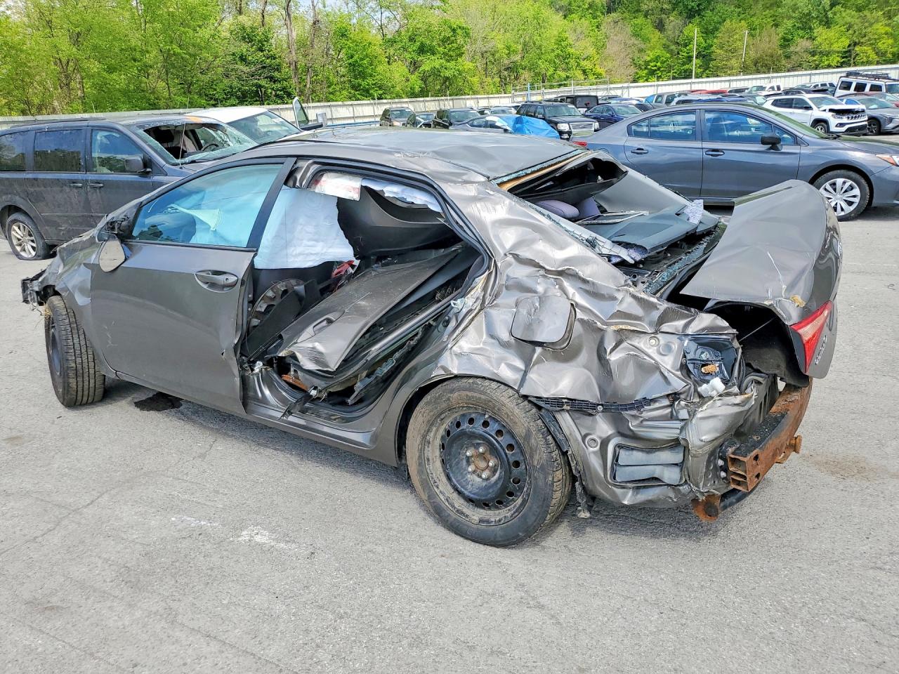 2017 TOYOTA COROLLA