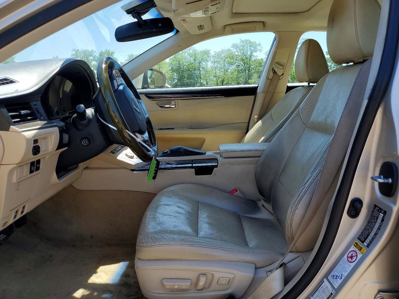 2013 LEXUS ES350