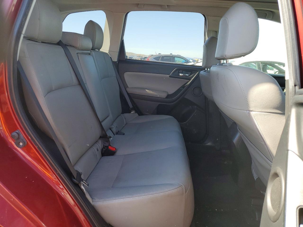 2014 SUBARU FORESTER