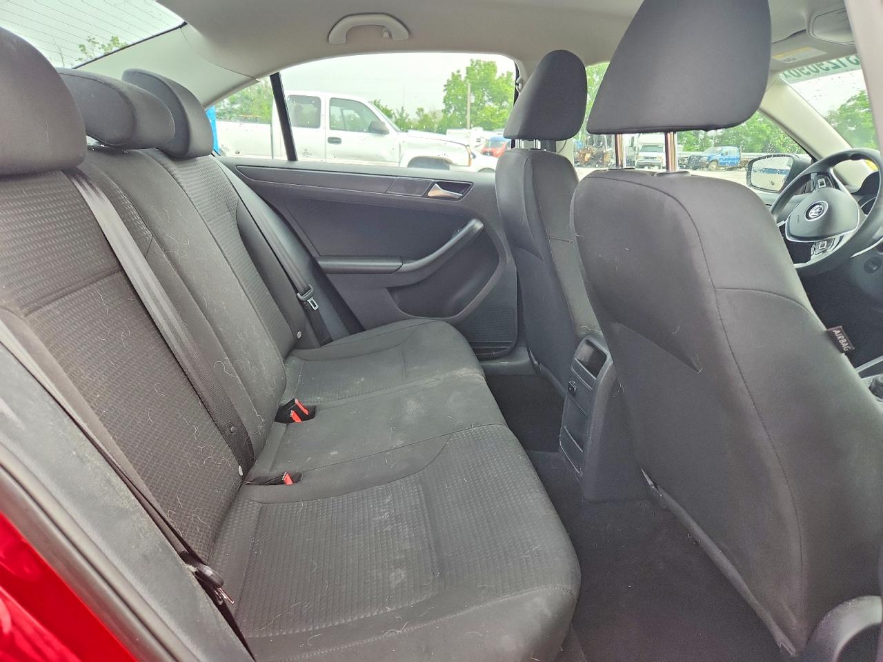 2015 VOLKSWAGEN JETTA