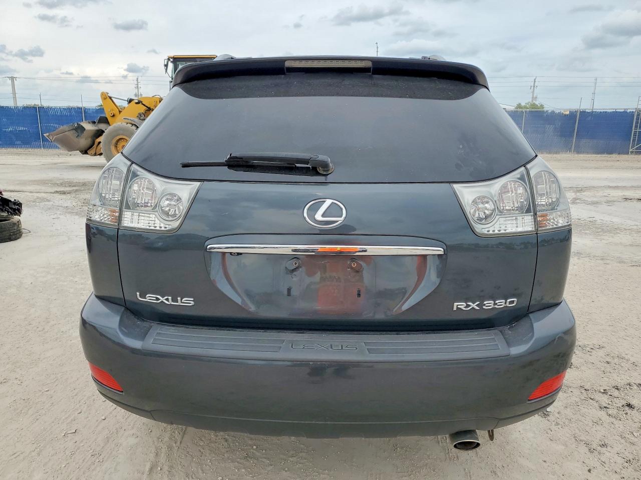 2005 LEXUS RX330