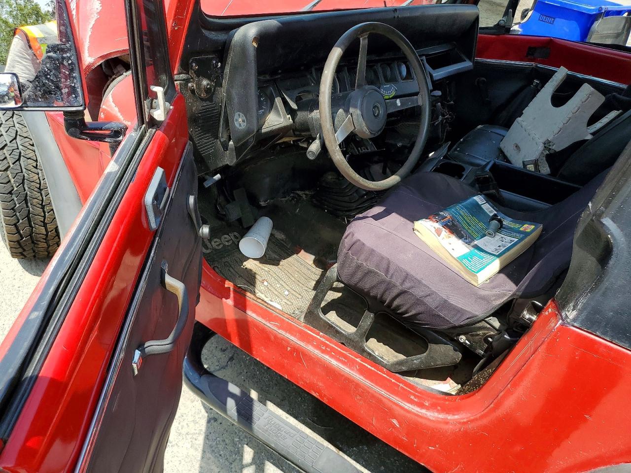 1995 JEEP WRANGLER
