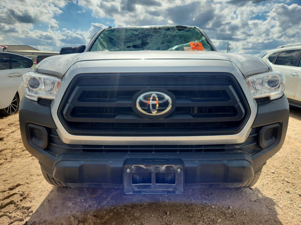 2022 TOYOTA TACOMA SR