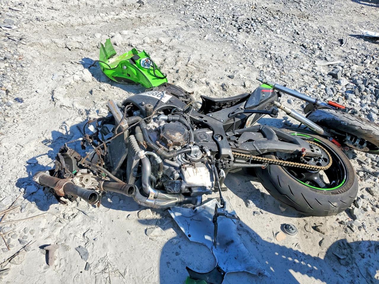 2021 KAWASAKI ZX1002 L