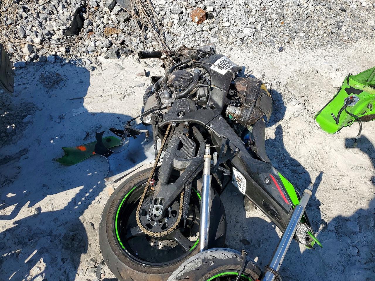 2021 KAWASAKI ZX1002 L