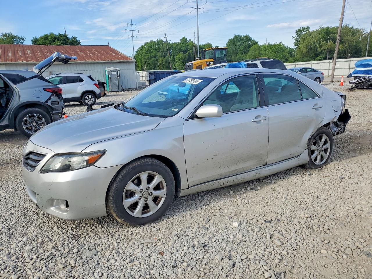 2011 TOYOTA CAMRY