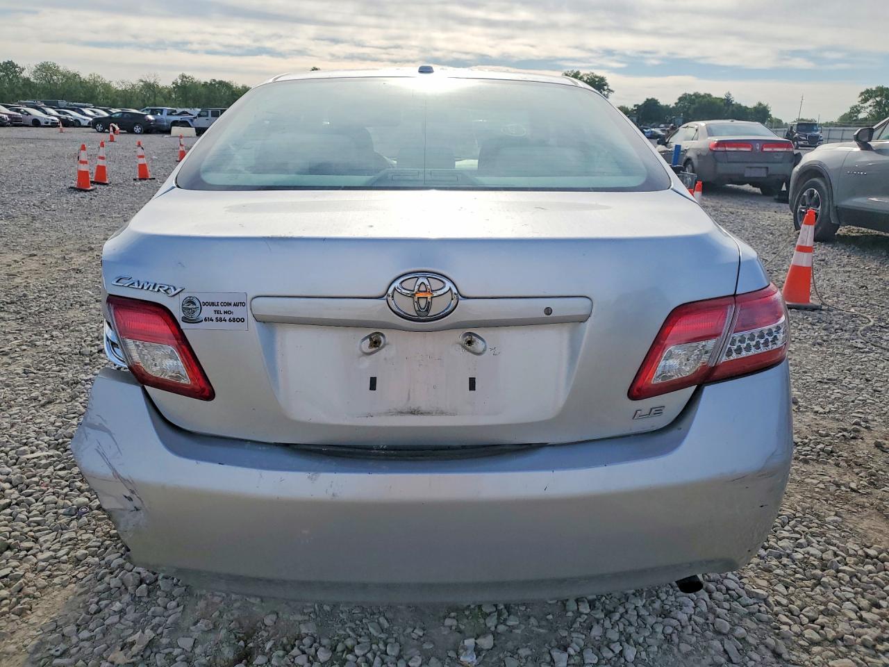 2011 TOYOTA CAMRY