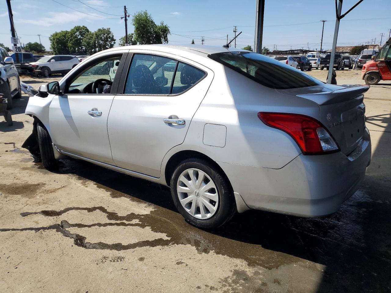 2016 NISSAN VERSA 1.6