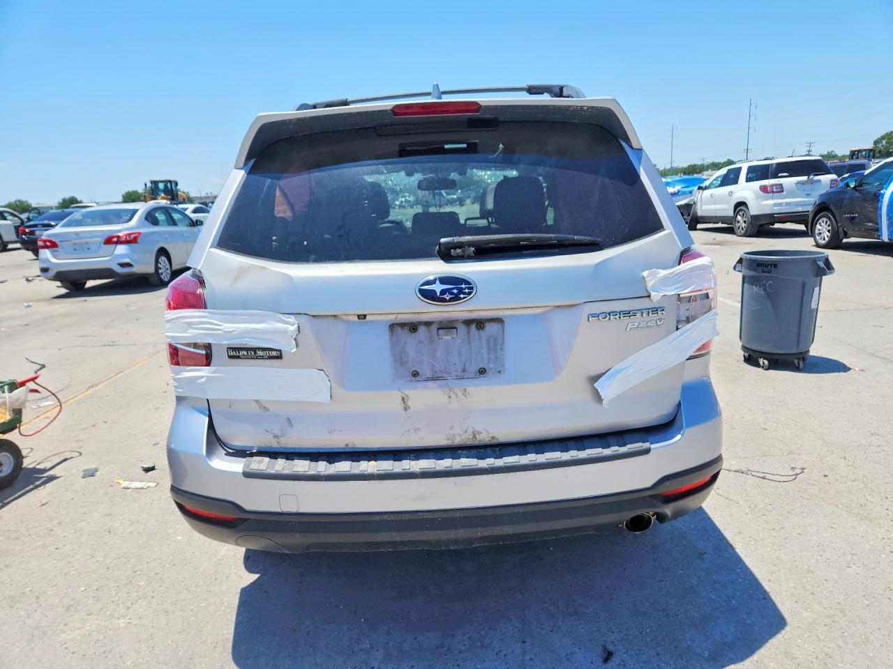 2016 SUBARU FORESTER