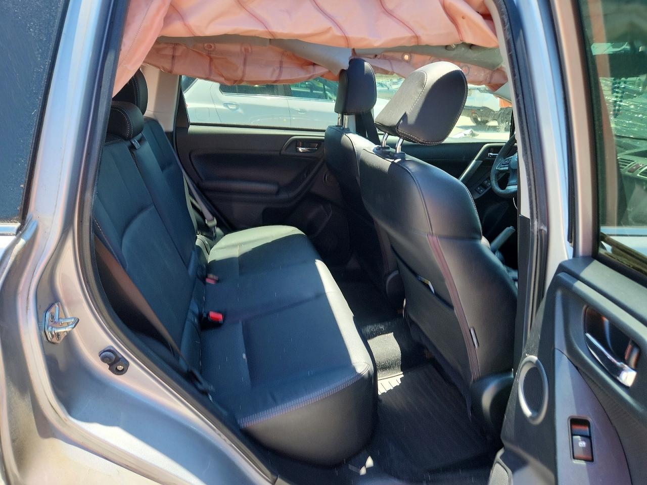 2016 SUBARU FORESTER