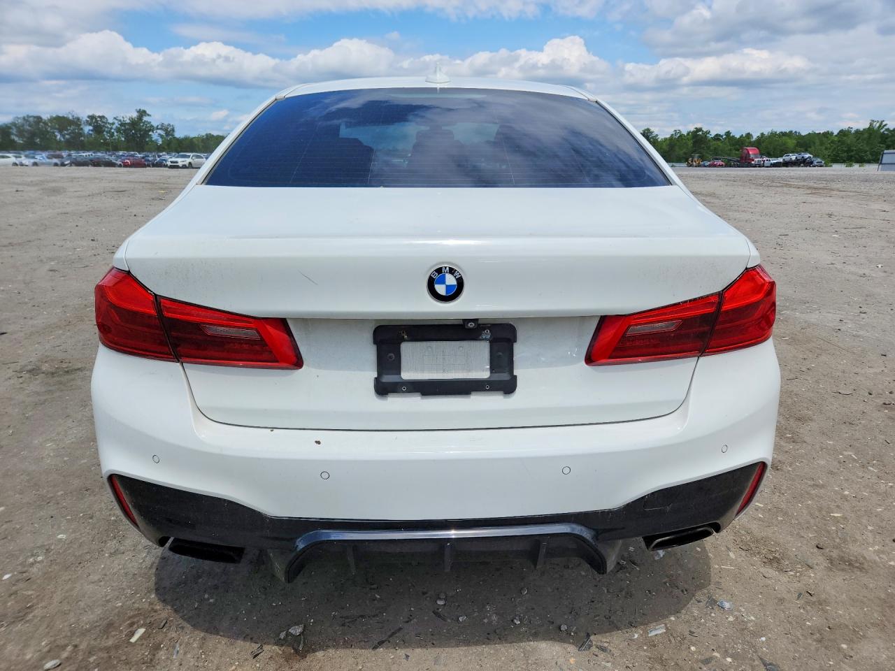2018 BMW 5 SERIES