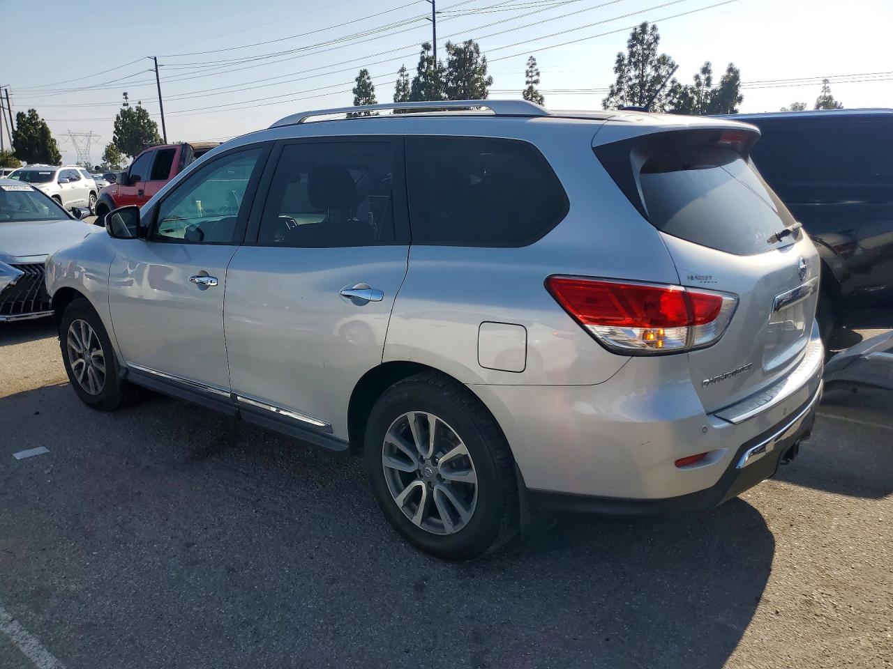 2016 NISSAN PATHFINDER