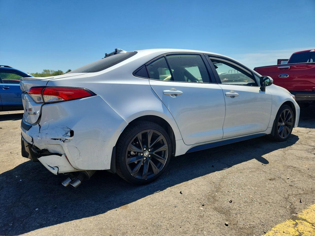 2024 TOYOTA COROLLA