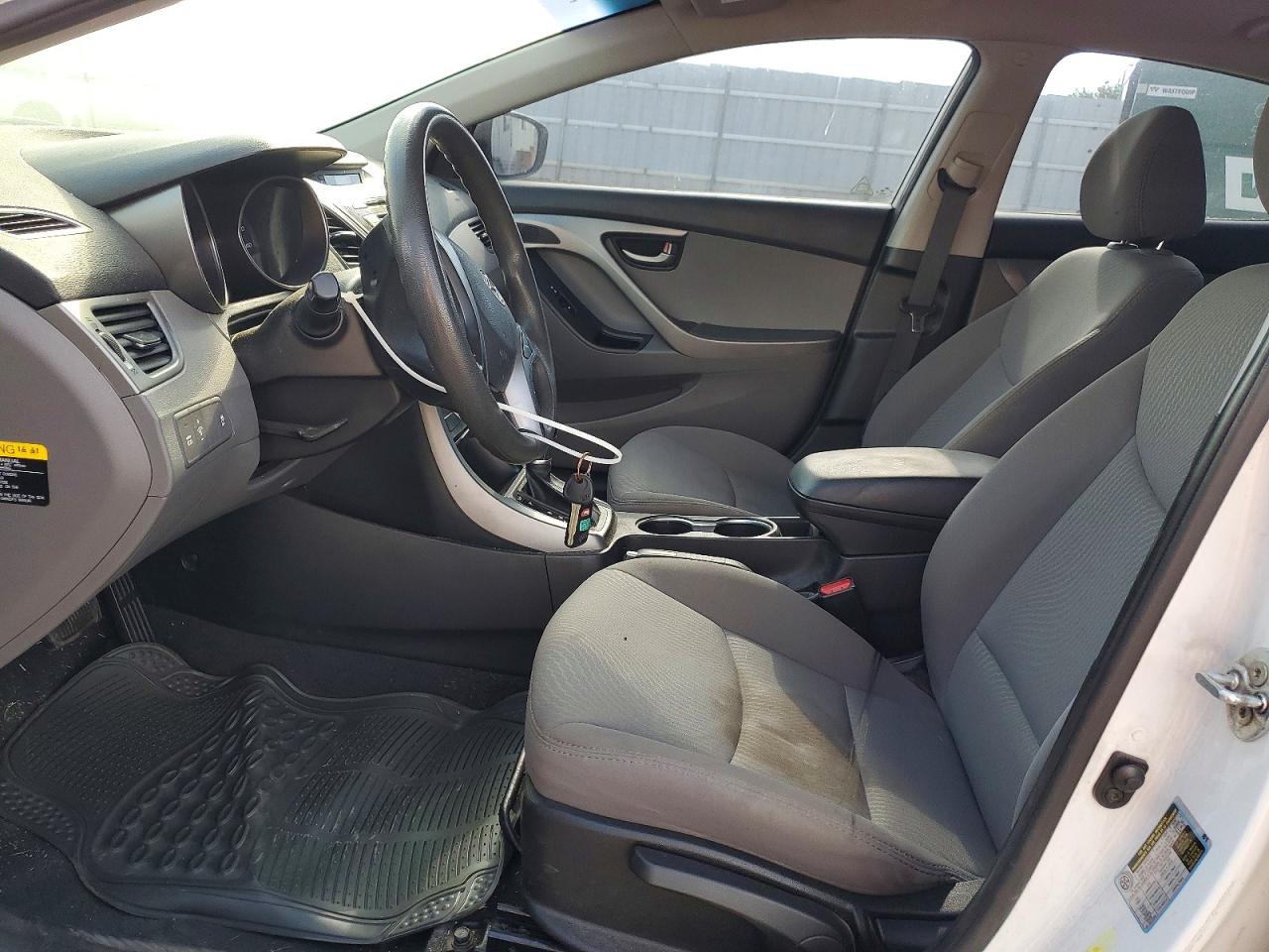 2016 HYUNDAI ELANTRA