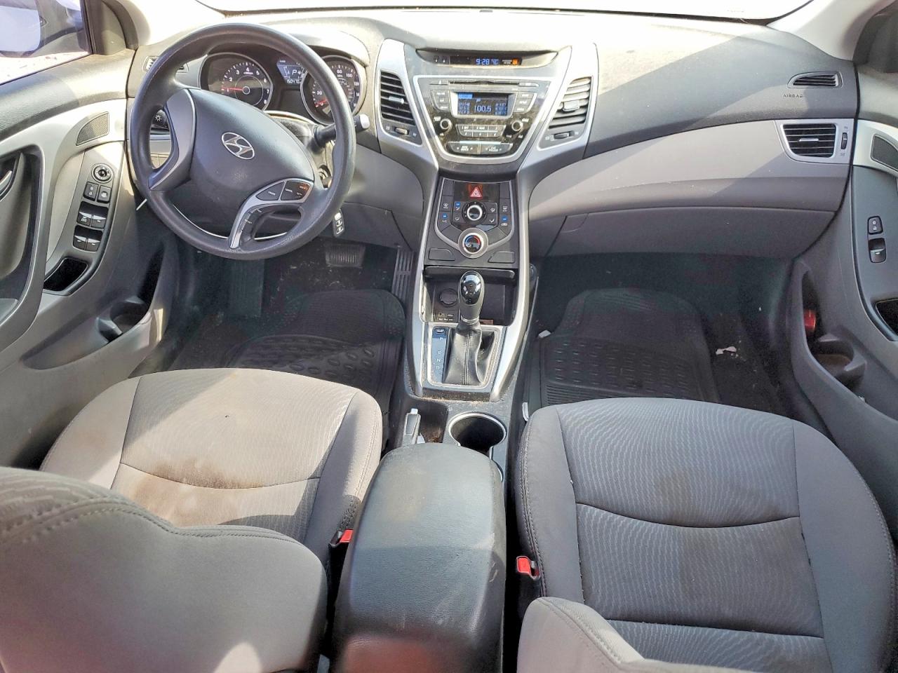2016 HYUNDAI ELANTRA